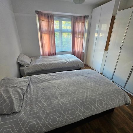 Spacious Private Room In Vibrant South London Thornton Heath Ngoại thất bức ảnh