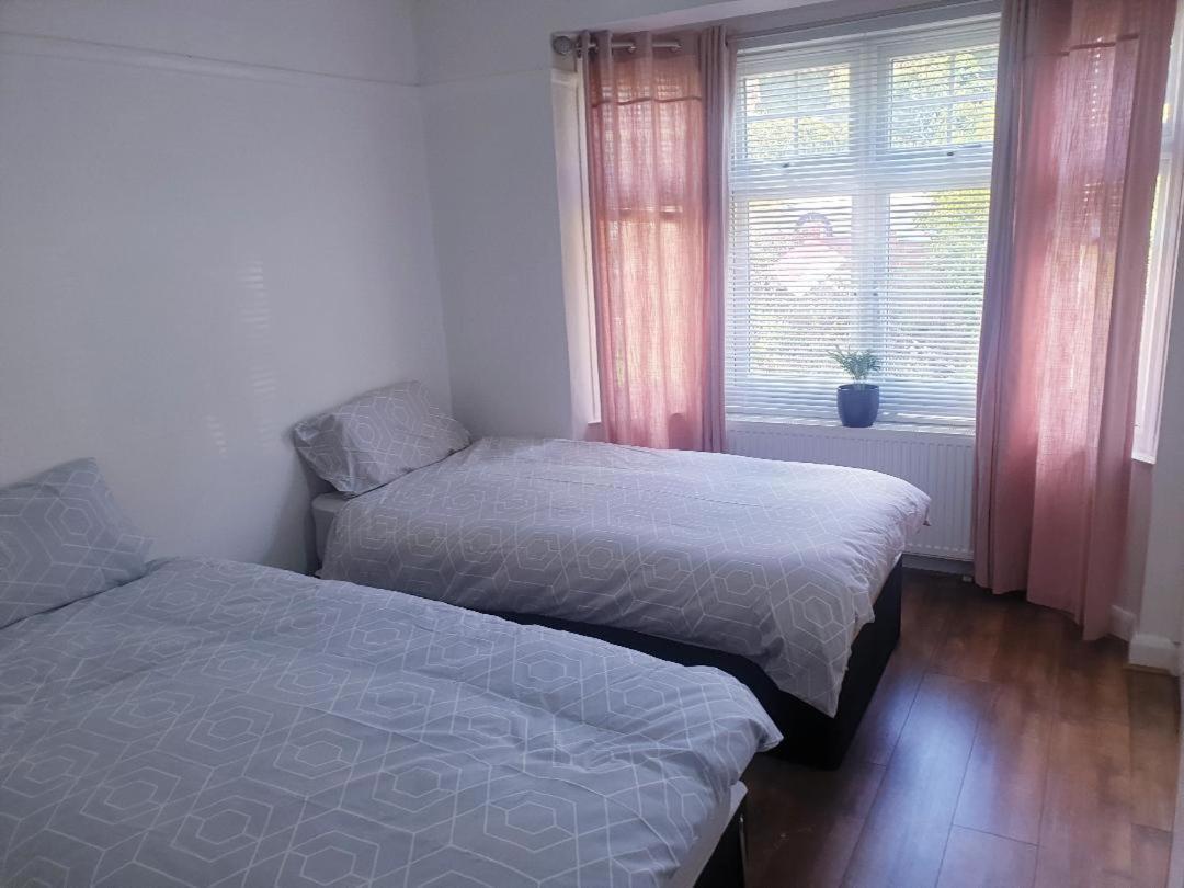 Spacious Private Room In Vibrant South London Thornton Heath Ngoại thất bức ảnh