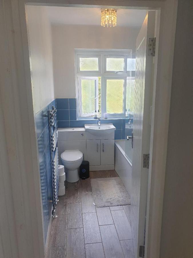 Spacious Private Room In Vibrant South London Thornton Heath Ngoại thất bức ảnh