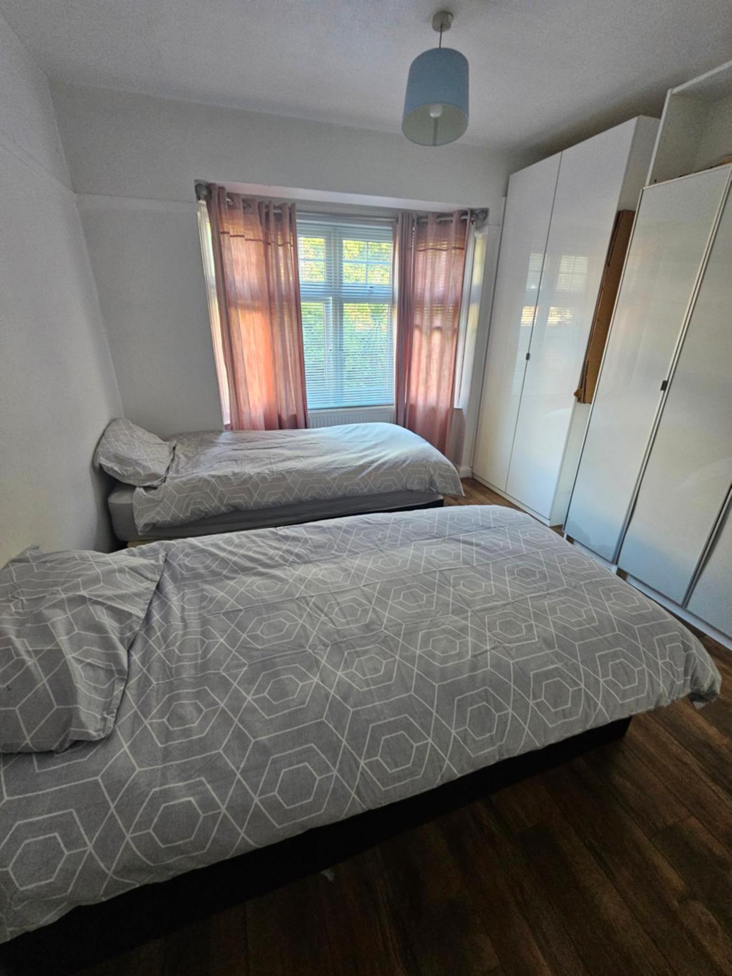 Spacious Private Room In Vibrant South London Thornton Heath Ngoại thất bức ảnh